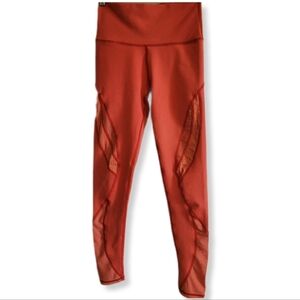 AERIE Mid-Rise Leggings Chill. PLAY. Move.